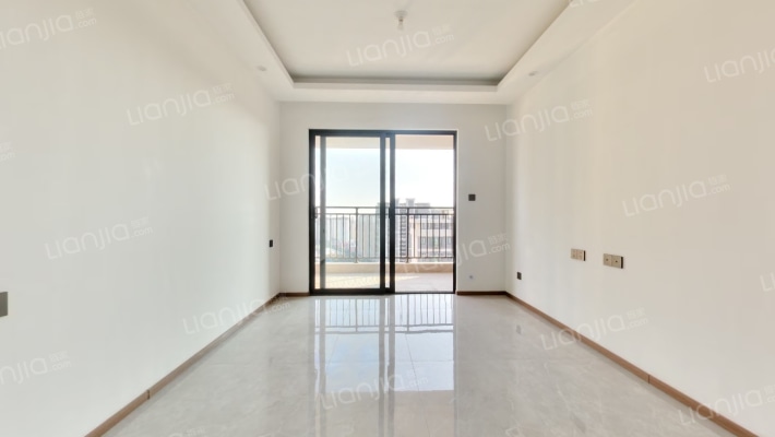 保利城喻翠园二手房实景图