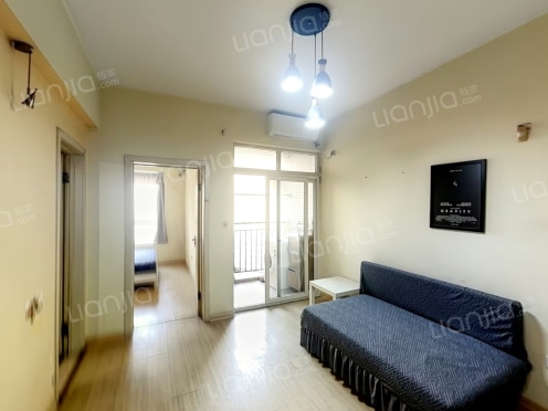 整租·华宇渝州新都 1室1厅 东南