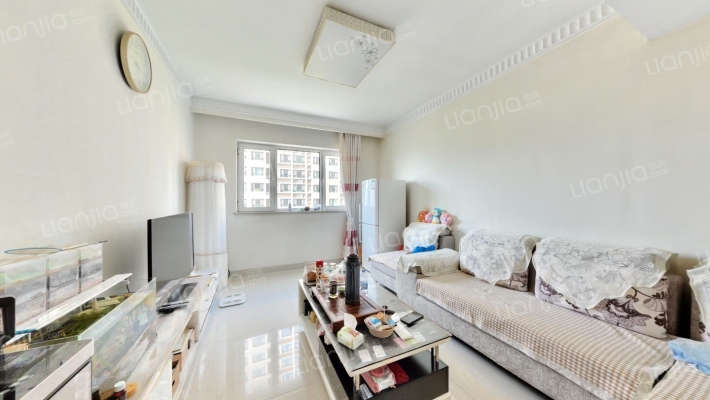 黄金国际二手房实景图