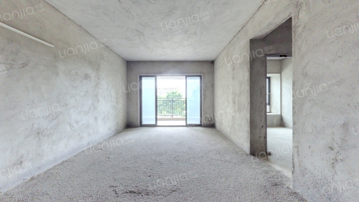 御峰蓝湾二手房实景图