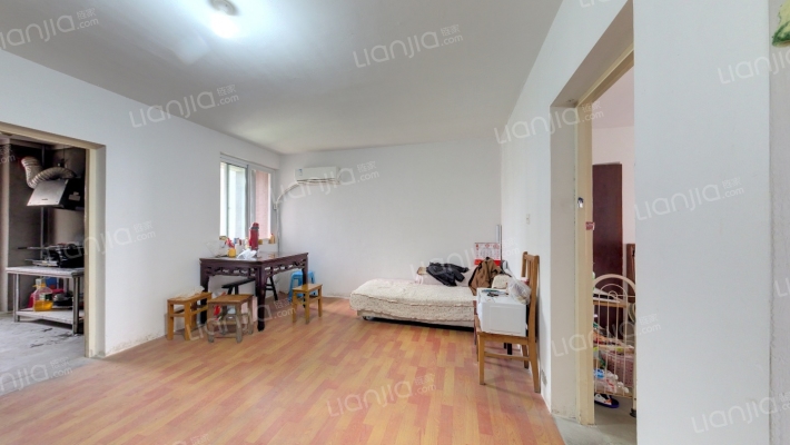 江海东苑二手房实景图