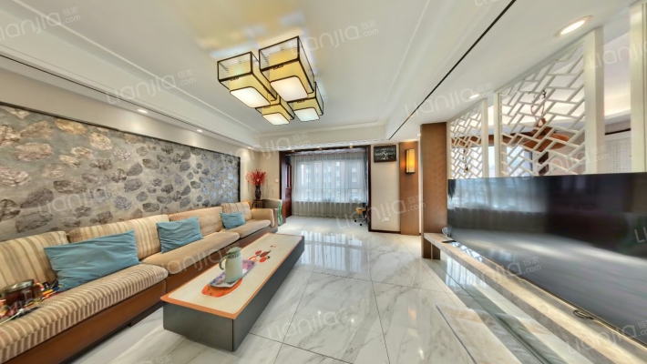 金地艺华年盈翠名邸二手房实景图