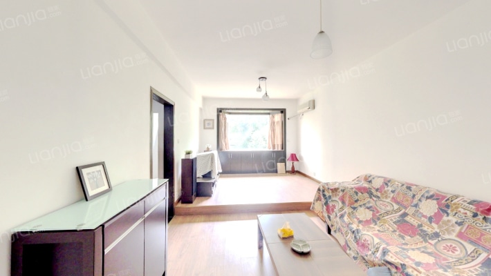 中国青城1期二手房实景图