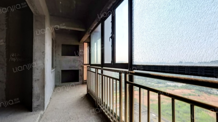 清华苑小区二手房实景图