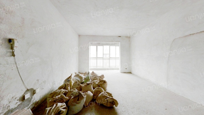 雁翔居二手房实景图