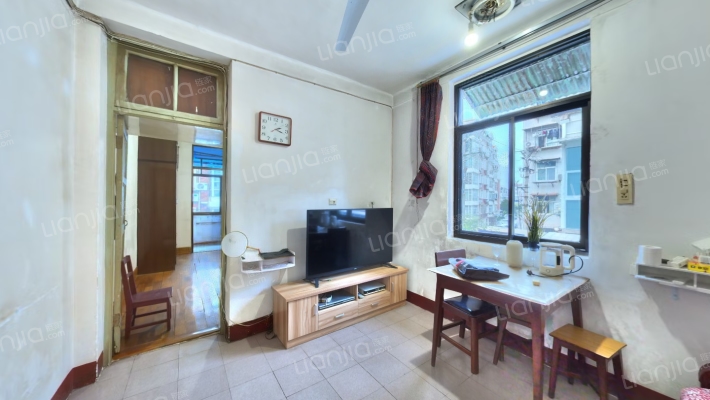 北城角50号二手房实景图