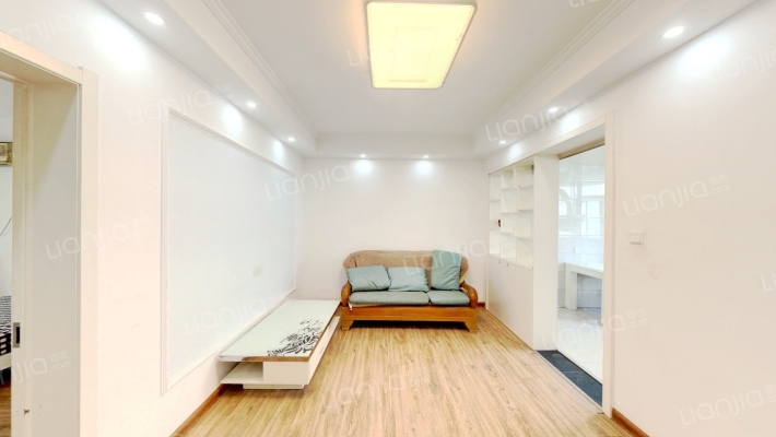 国税局宿舍二手房实景图