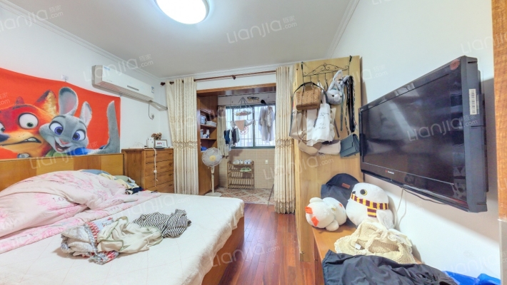 易盛家园二手房实景图