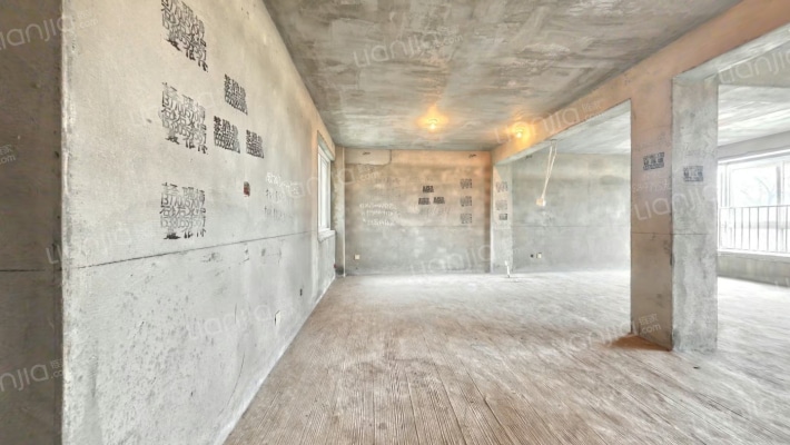 圣英花园二手房实景图