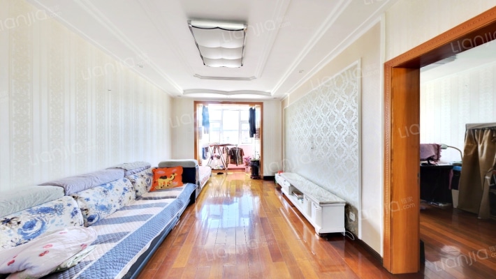 一汽28街区二手房实景图