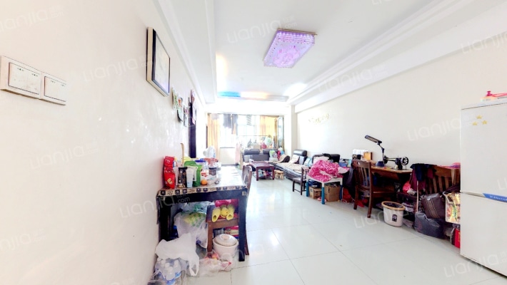 银洲公寓二手房实景图