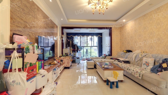 金领兰庭二手房实景图