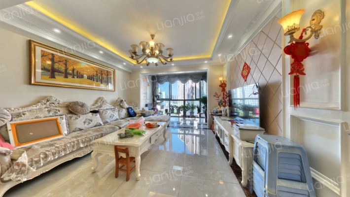 临江苑东区二手房实景图