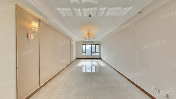 半岛天境二手房实景图