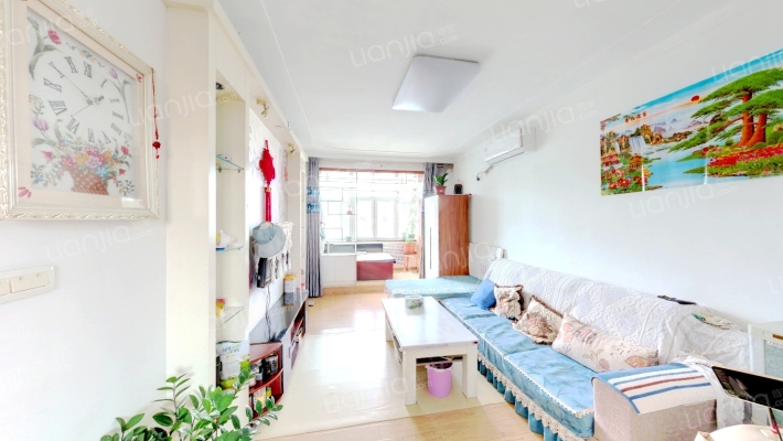 矿机小区二手房实景图