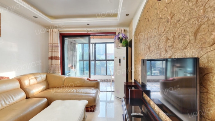 世茂城一期二手房实景图