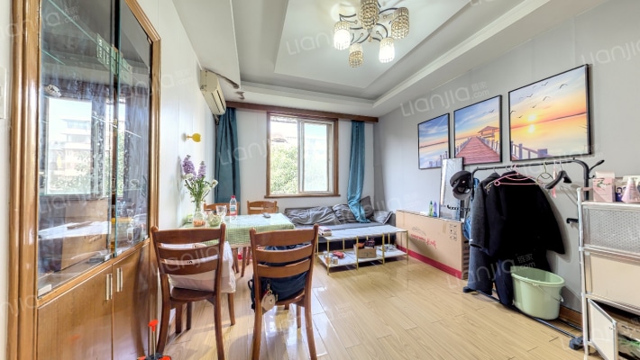 师苑新村二手房实景图