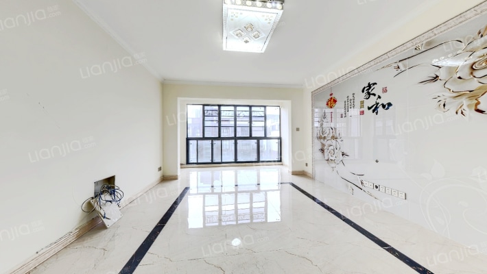 东部阳光花园二手房实景图