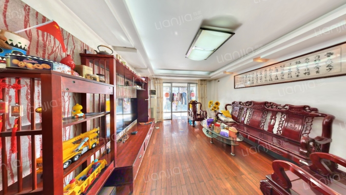 怡美嘉园2期二手房实景图