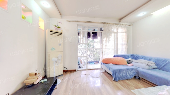 蓝色空间蓝宇二手房实景图