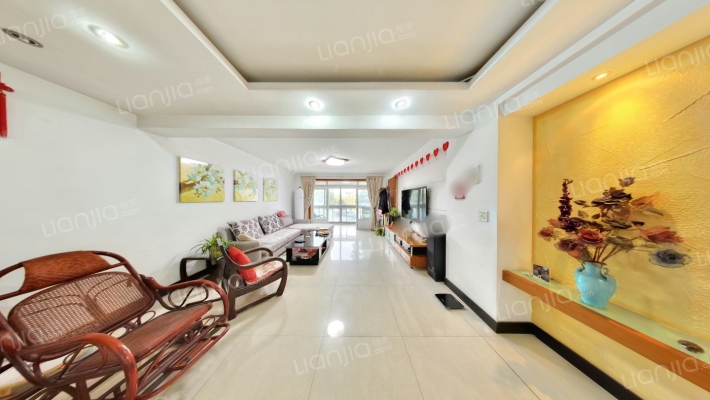 嘉和花苑二手房实景图