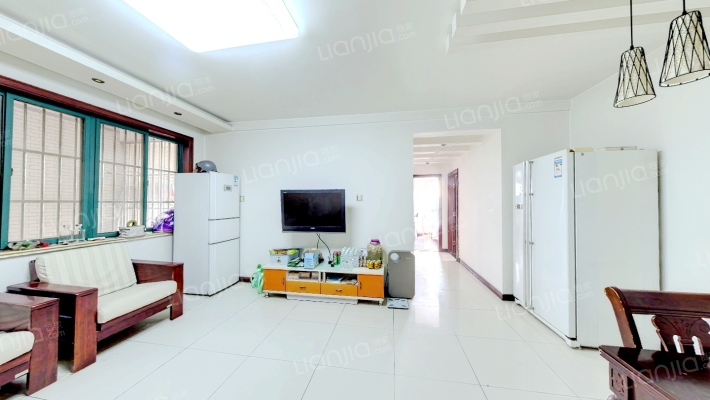 雯锦雅苑二手房实景图