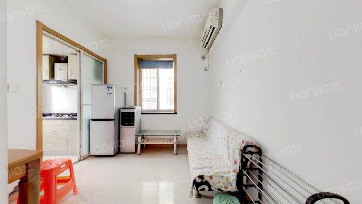 登云路154号二手房实景图