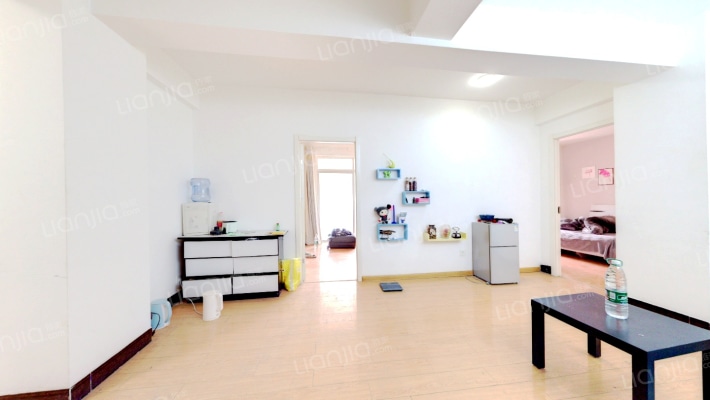 八佳花园二手房实景图