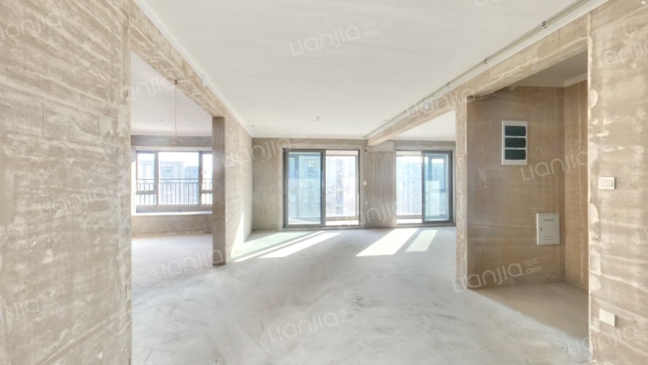 三里风荷二手房实景图