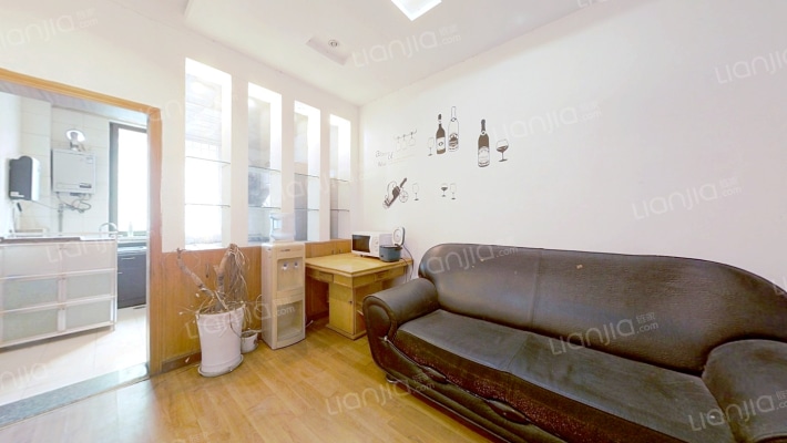 金城花园跃层社区二手房实景图