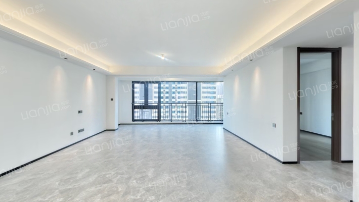 武汉城建万科云泊江岸二手房实景图