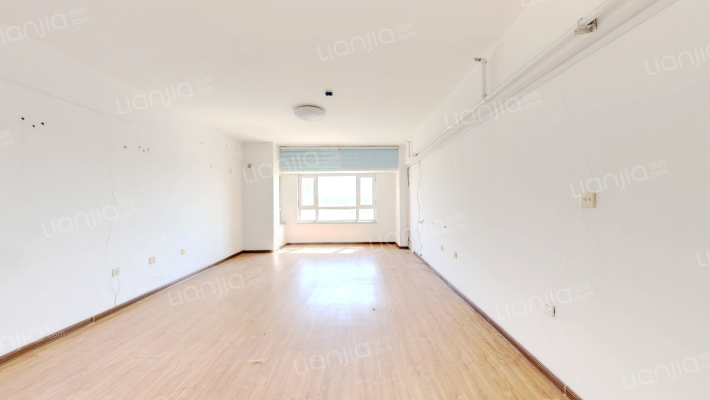 财富大厦二手房实景图