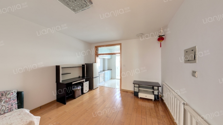 白塔家园二手房实景图