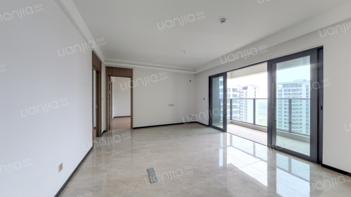 保利天汇左岸二手房实景图