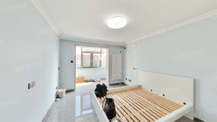 建欣苑三里二手房实景图