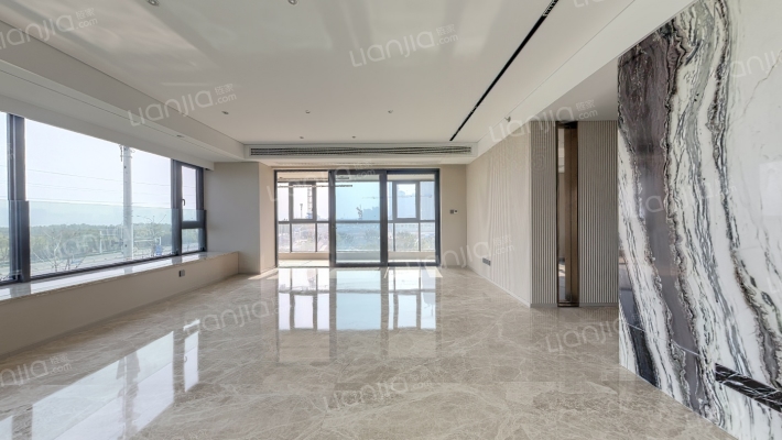 仁恒滨江园二手房实景图