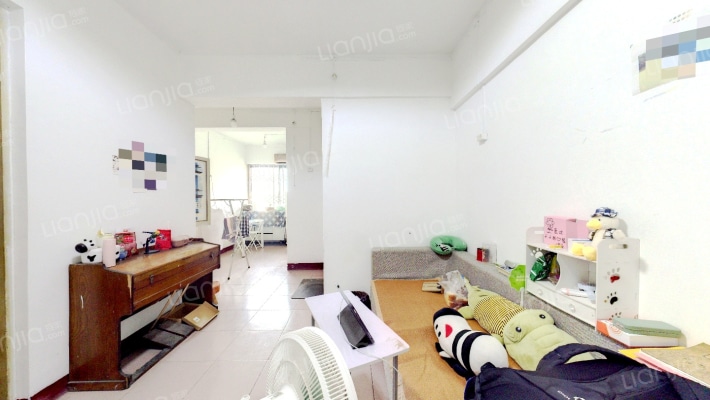 金鱼街72号二手房实景图