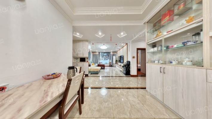 怡馨苑二手房实景图