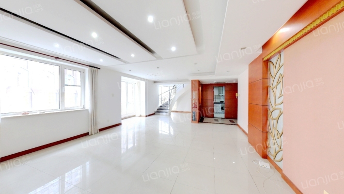 河畔花园二手房实景图