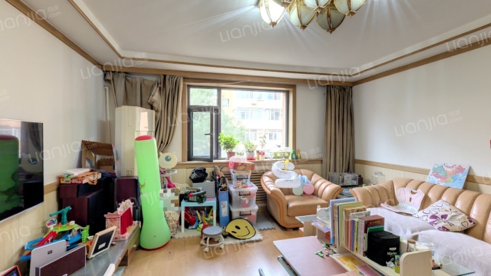 西华苑西区二手房实景图