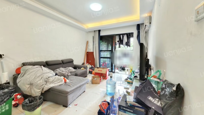 万科翡丽山二手房实景图