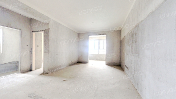 洪山滨江府二手房实景图