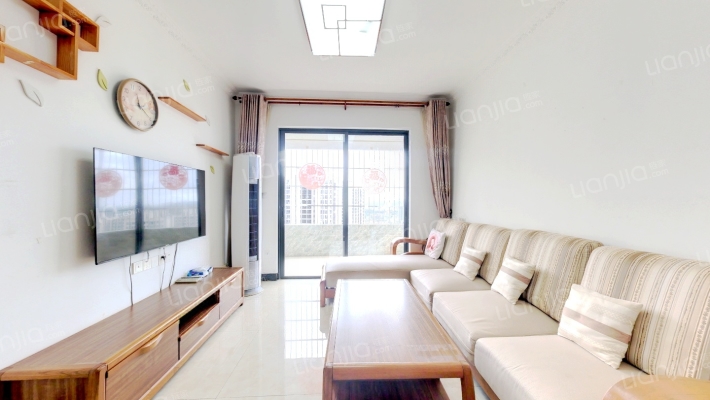 新城吾悦广场一期二手房实景图