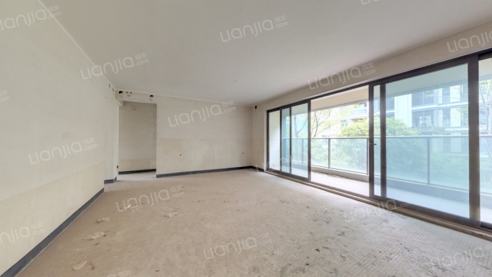 龙湖云瑶玉陛瑶林二组团二手房实景图