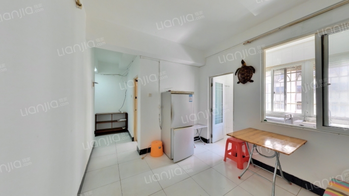 港湾公寓二手房实景图