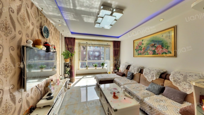 泊林小镇二手房实景图