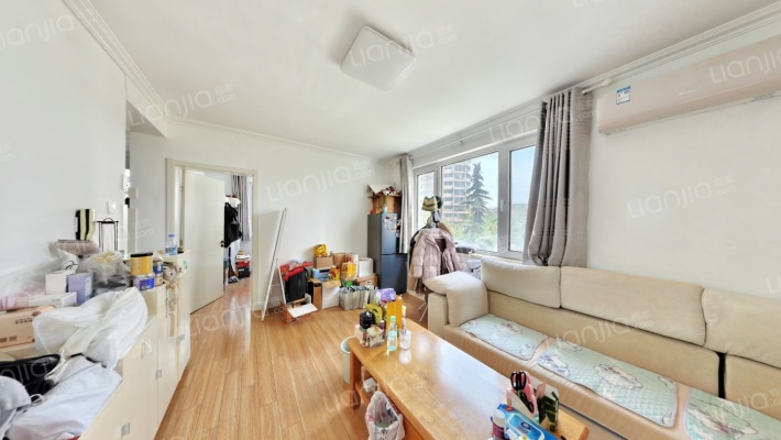 市政公寓二手房实景图