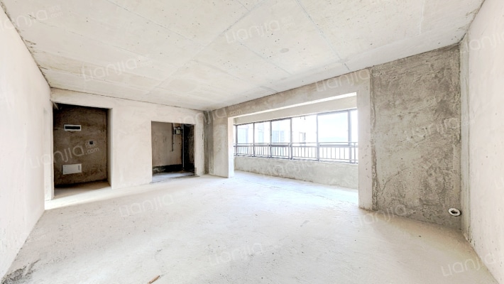 绿地花都二手房实景图