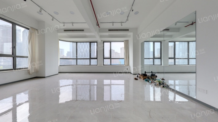 济南置地广场二手房实景图