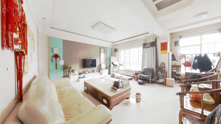 颐泽花园芙蓉苑二手房实景图